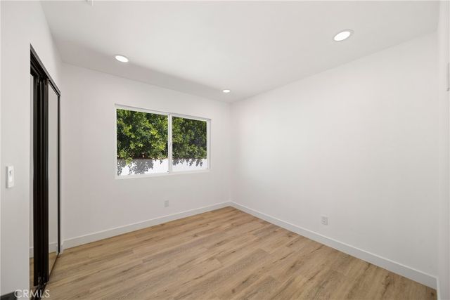 6714 Jellico, Lake Balboa, CA 91406