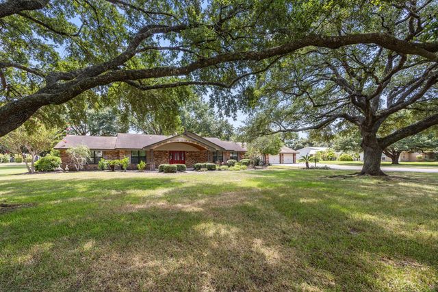 17103 Cypress Glade Drive, Cypress, TX 77429