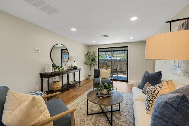 1713 Pennsylvania Ave, West Sacramento, CA 95691