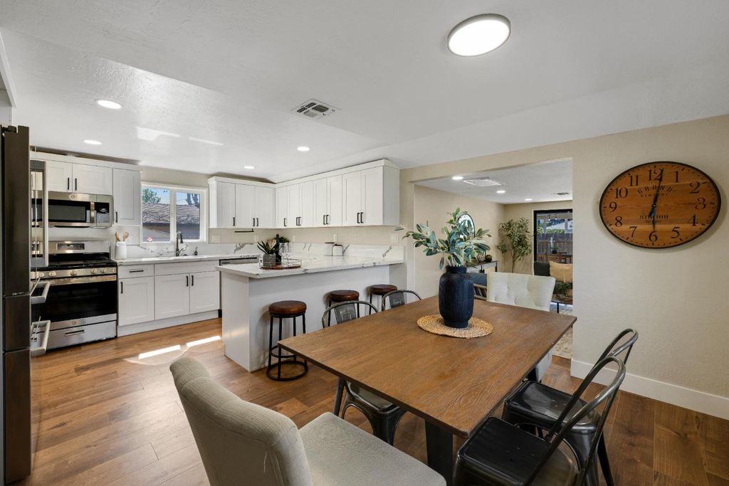 1713 Pennsylvania Ave, West Sacramento, CA 95691