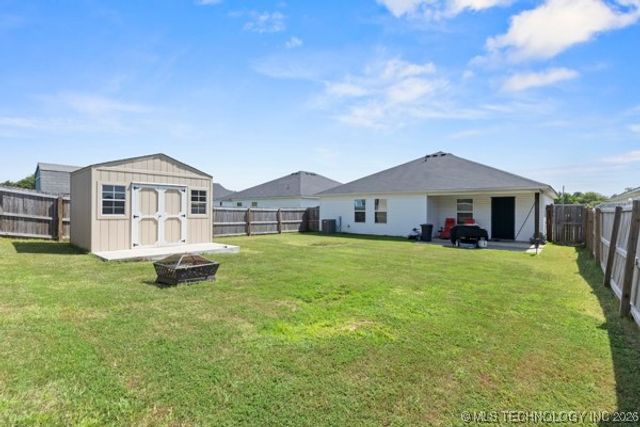 15040 S 284th East Avenue, Coweta, OK 74429