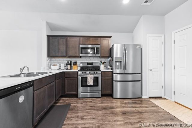 15040 S 284th East Avenue, Coweta, OK 74429