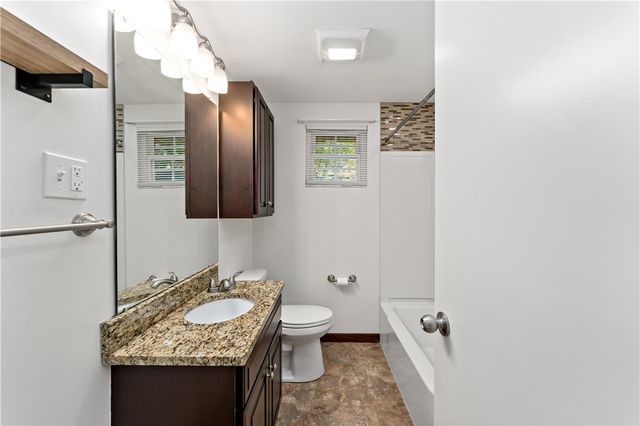 220 Amity Road, Ross Twp, PA 15116