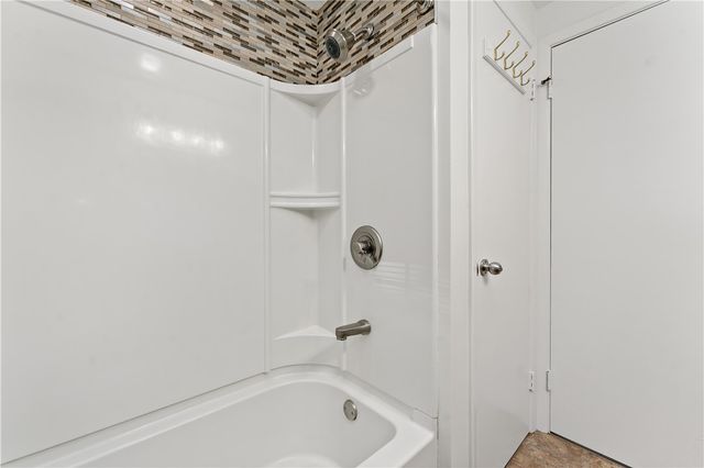 220 Amity Road, Ross Twp, PA 15116