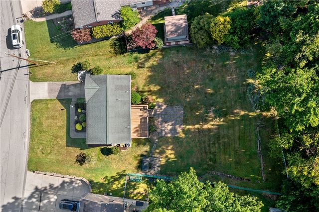 220 Amity Road, Ross Twp, PA 15116