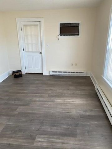 452 Main Street 7, Melrose, MA 02176