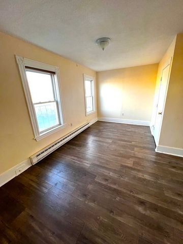 452 Main Street 7, Melrose, MA 02176