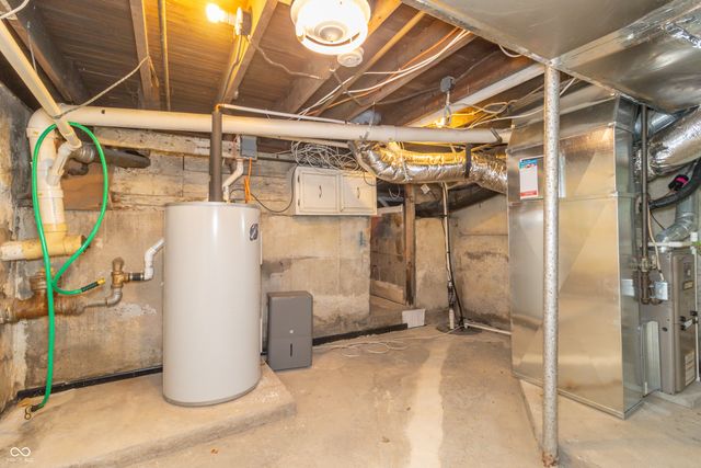 417 N Franklin Street, Knightstown, IN 46148