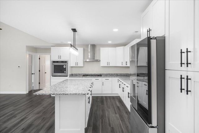 111 Galen Court, Clay City, KY 40312