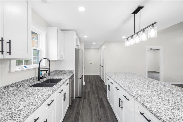 111 Galen Court, Clay City, KY 40312