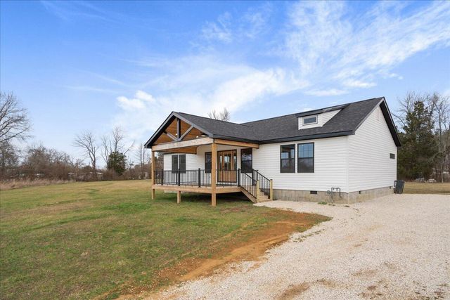 111 Galen Court, Clay City, KY 40312