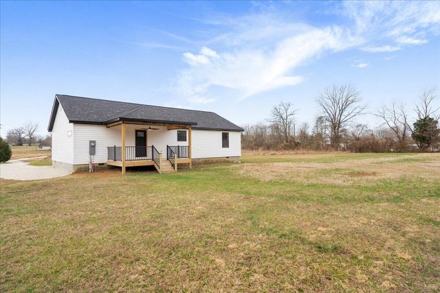 111 Galen Court, Clay City, KY 40312