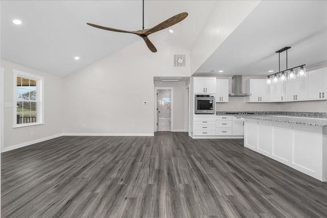 111 Galen Court, Clay City, KY 40312