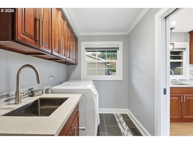 1299 MARSHALL Dr, Salem, OR 97302