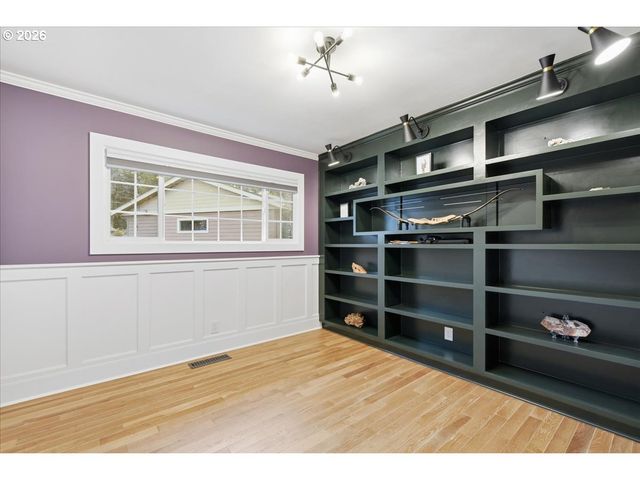 1299 MARSHALL Dr, Salem, OR 97302