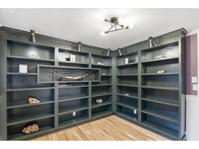 1299 MARSHALL Dr, Salem, OR 97302