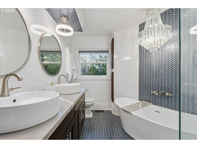 1299 MARSHALL Dr, Salem, OR 97302