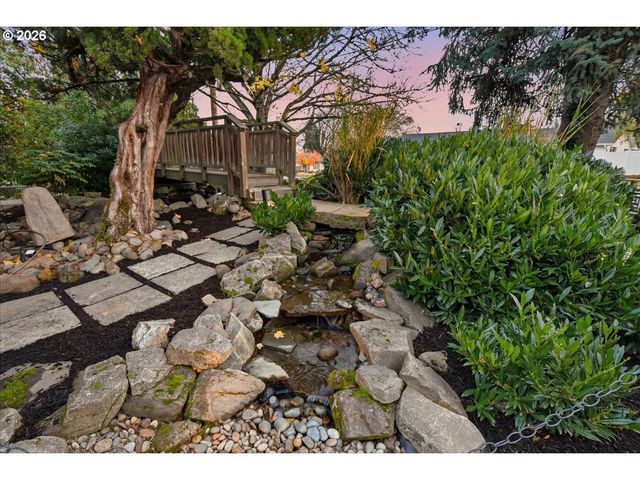 1299 MARSHALL Dr, Salem, OR 97302