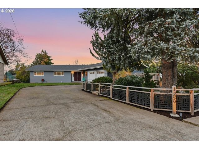 1299 MARSHALL Dr, Salem, OR 97302