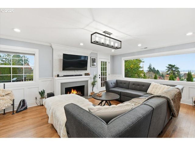 1299 MARSHALL Dr, Salem, OR 97302