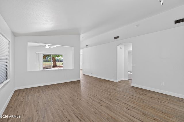 1365 E BETSY Lane, Gilbert, AZ 85296