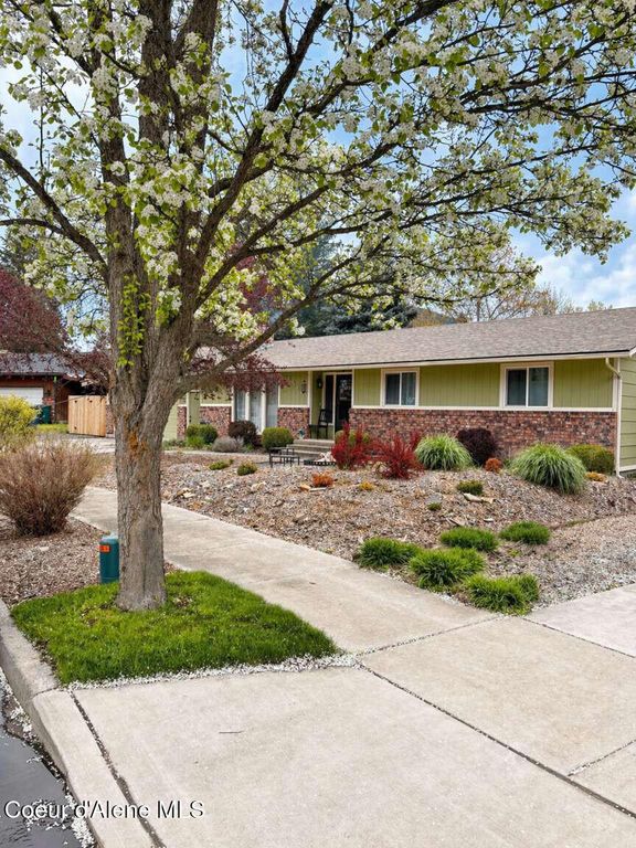 3510 E Pine Hill DR, Coeur d'Alene, ID 83815 photo 2