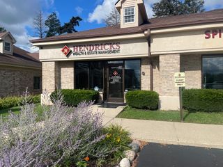 650 Spring Hill Ring Road 2000, West Dundee, IL 60118