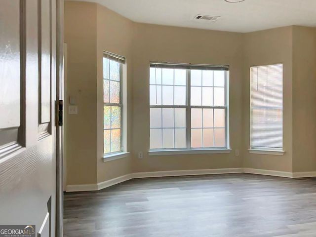 2568 Walden Lake Drive, Decatur, GA 30035