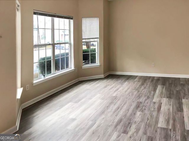 2568 Walden Lake Drive, Decatur, GA 30035