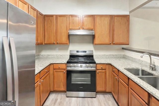 2568 Walden Lake Drive, Decatur, GA 30035