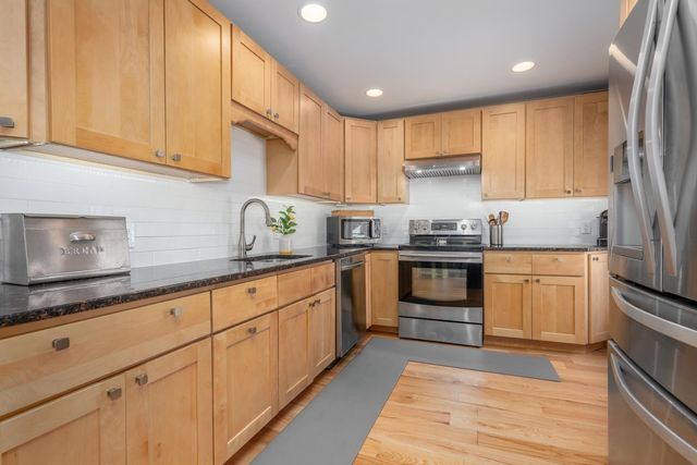 10 Association Drive, Northwood, NH 03261