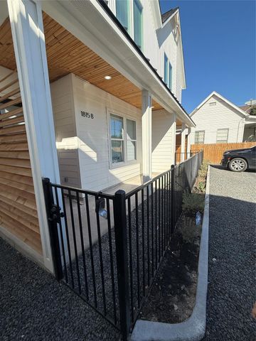 1815 Mckee Street B, Houston, TX 77009