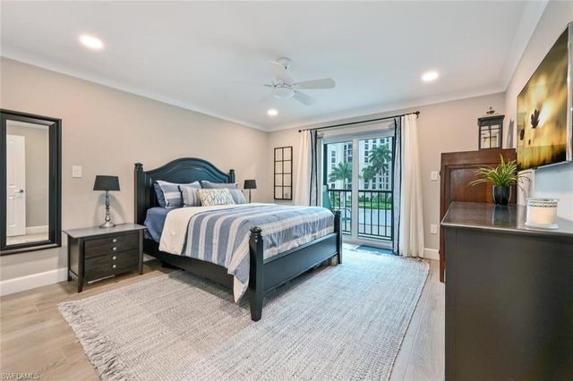 3200 Gulf Shore BLVD N 308, Naples, FL 34103