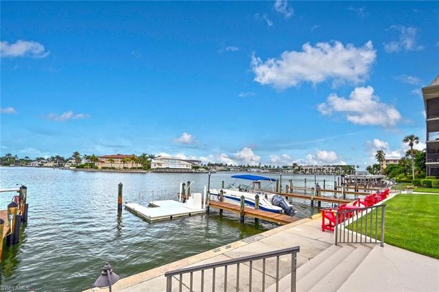 3200 Gulf Shore BLVD N 308, Naples, FL 34103