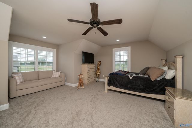 25370 Sweet Springs Road, Elkmont, AL 35620