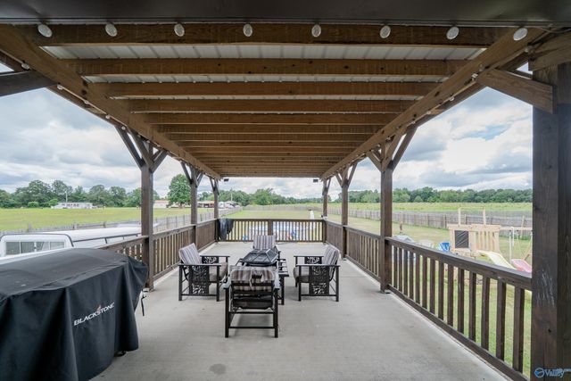 25370 Sweet Springs Road, Elkmont, AL 35620