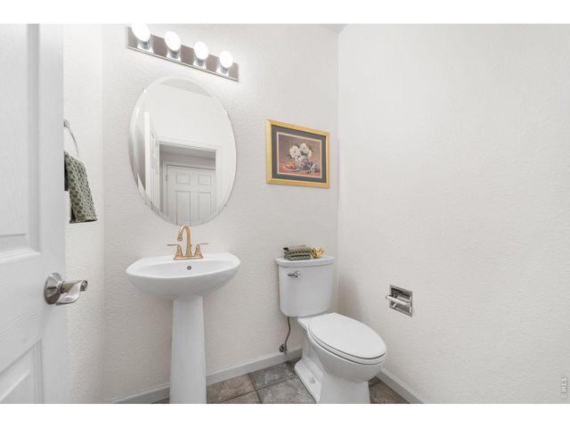 3832 Observatory Dr, Fort Collins, CO 80528