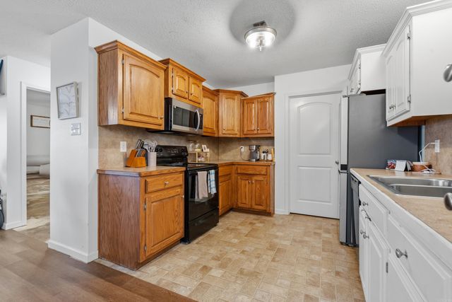 4828 Tall Grass Drive, Benton, AR 72019