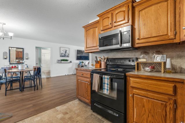 4828 Tall Grass Drive, Benton, AR 72019