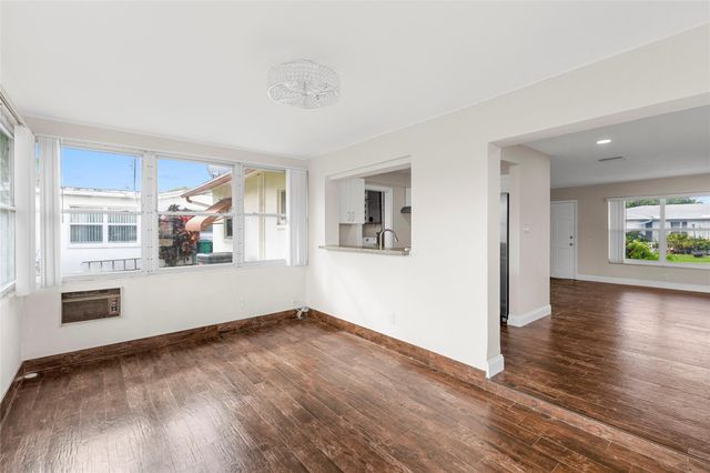 5710 NW 68th Terrace, Tamarac, FL 33321