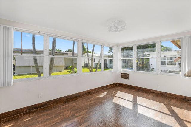 5710 NW 68th Terrace, Tamarac, FL 33321