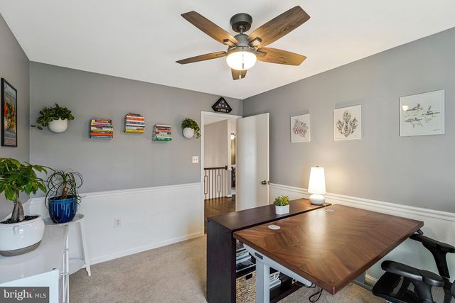 1606 BLACKSMITH LN, Herndon, VA 20170