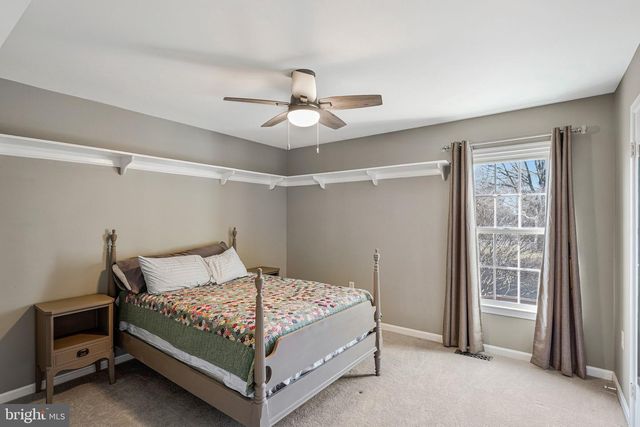 1606 BLACKSMITH LN, Herndon, VA 20170