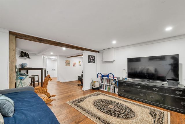 2 Kehonka Hill Road, Wolfeboro, NH 03894