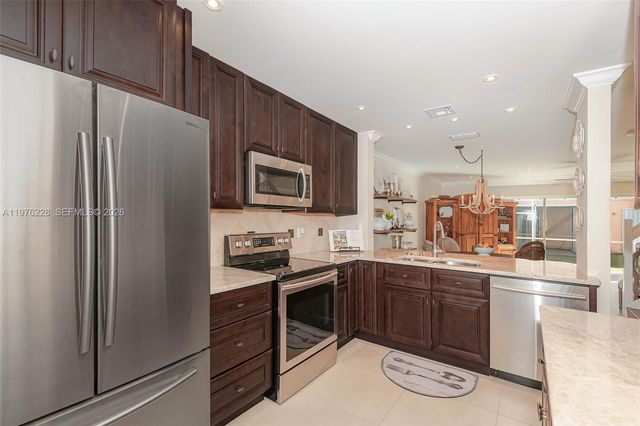 597 NW 208th Dr ., Pembroke Pines, FL 33029