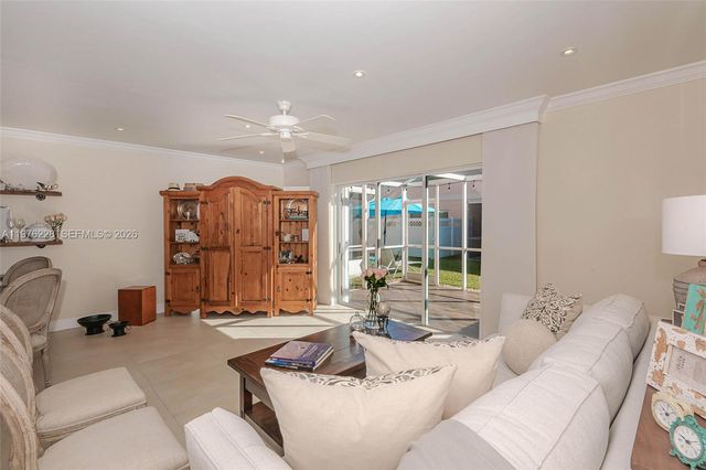 597 NW 208th Dr ., Pembroke Pines, FL 33029