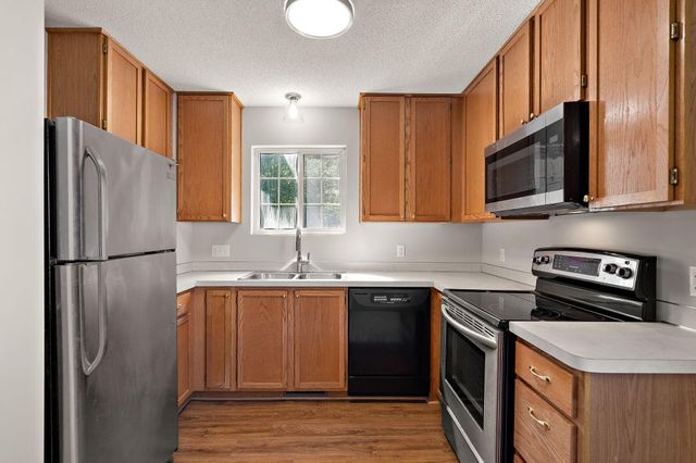 13093 Crimson Clover Lane, Eden Prairie, MN 55347