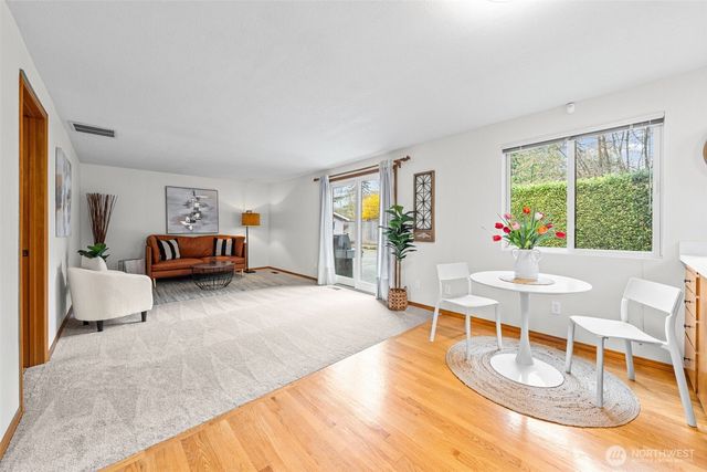 2204 SW 308th Street, Federal Way, WA 98023