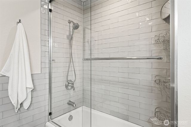 2204 SW 308th Street, Federal Way, WA 98023