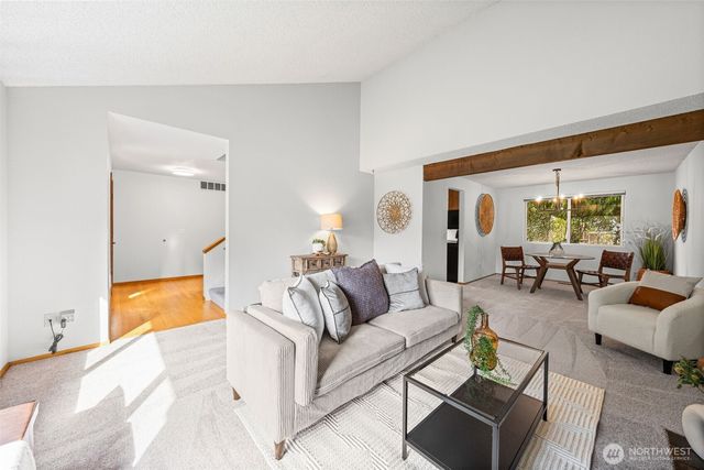 2204 SW 308th Street, Federal Way, WA 98023